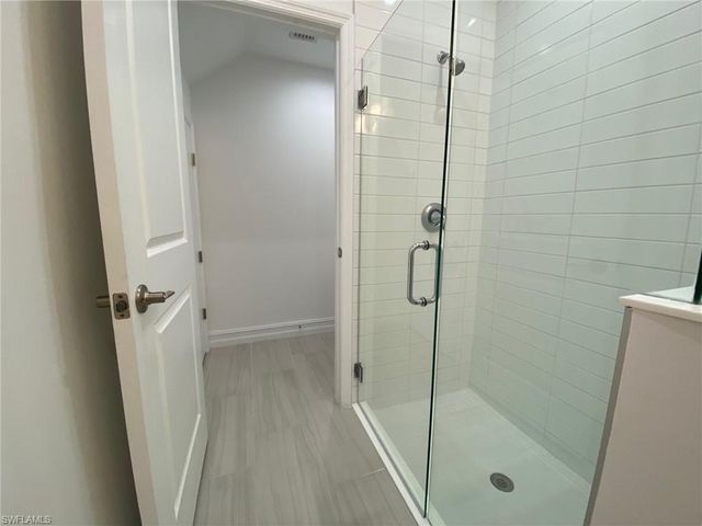 7530 Rockefeller DR, Naples, FL 34119