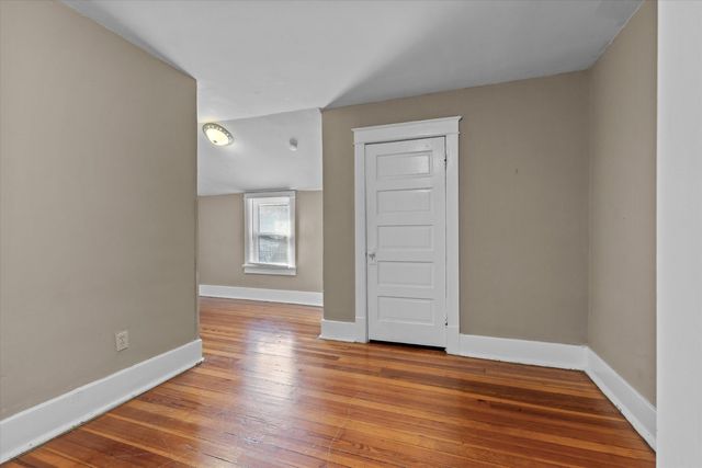 415 N 9TH ST, Columbia, MO 65201