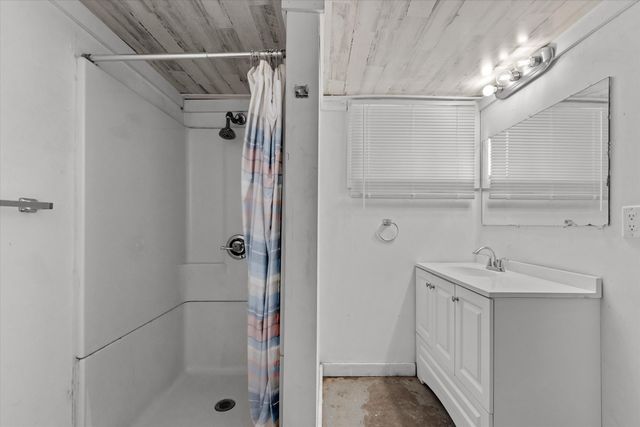 415 N 9TH ST, Columbia, MO 65201