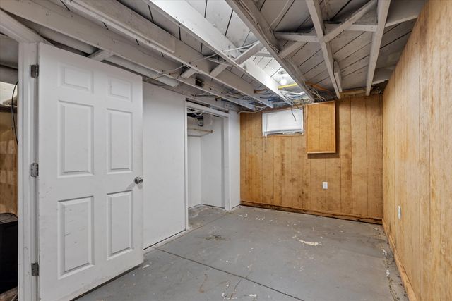 415 N 9TH ST, Columbia, MO 65201