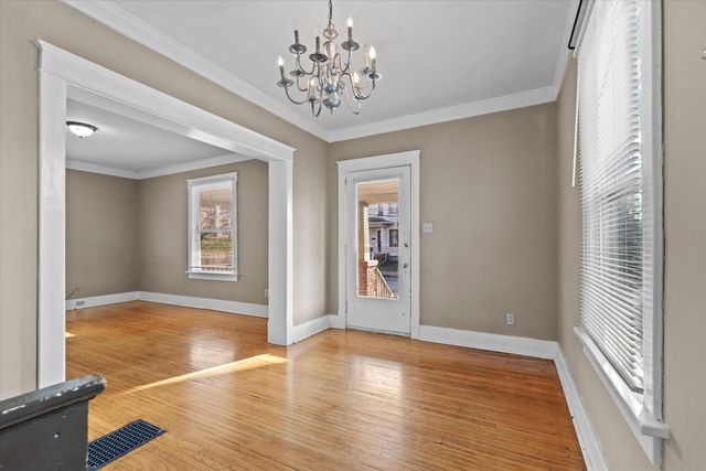 415 N 9TH ST, Columbia, MO 65201