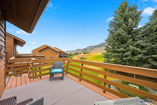 250 FAIRWAY DR, Spearfish, SD 57783