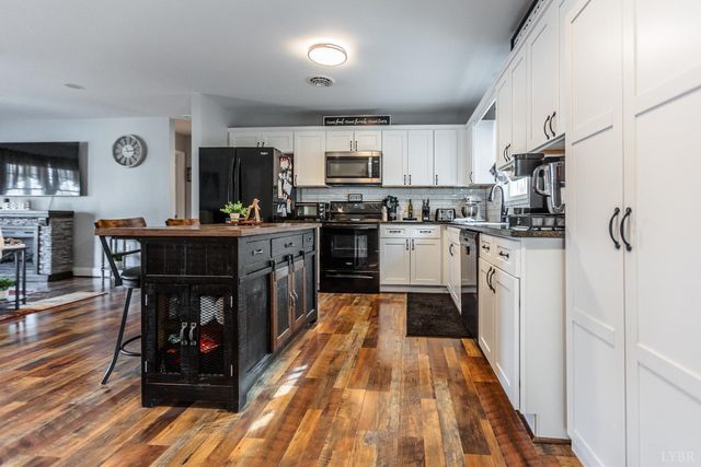 898 Spruce Dr., Pamplin, VA 23958