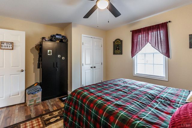 898 Spruce Dr., Pamplin, VA 23958