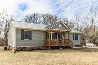 898 Spruce Dr., Pamplin, VA 23958