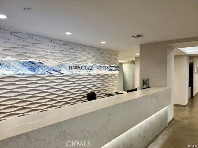 525 E Seaside Way 308, Long Beach, CA 90802