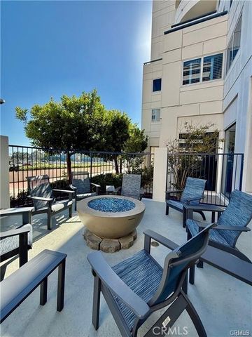 525 E Seaside Way 308, Long Beach, CA 90802