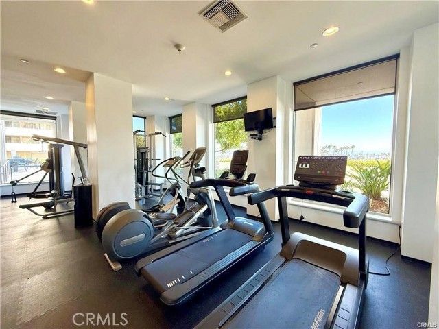 525 E Seaside Way 308, Long Beach, CA 90802