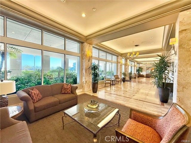 525 E Seaside Way 308, Long Beach, CA 90802