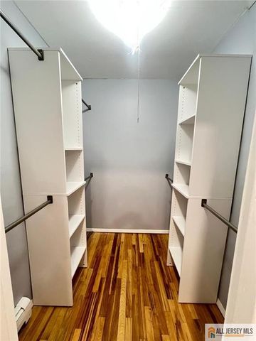 406 Cranbury Road 7, East Brunswick, NJ 08816