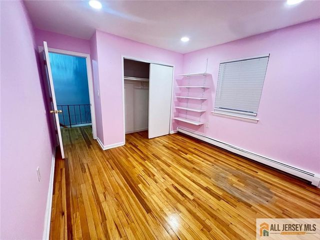 406 Cranbury Road 7, East Brunswick, NJ 08816