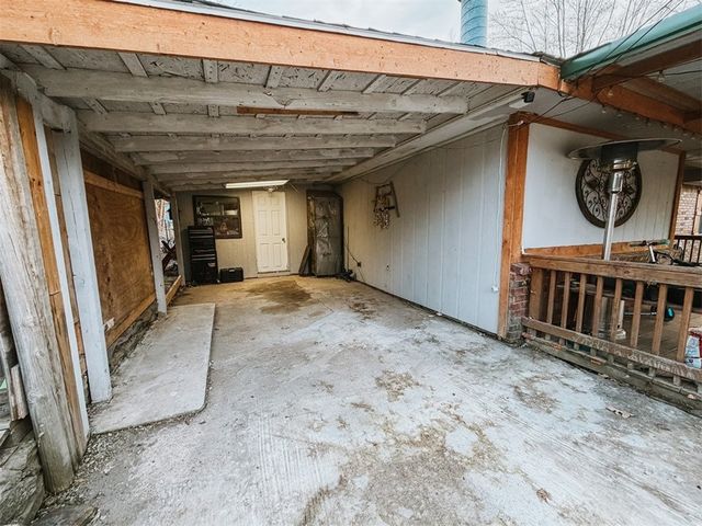 1203 E College Avenue, Berryville, AR 72616