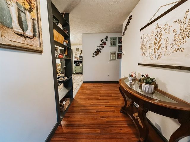 1203 E College Avenue, Berryville, AR 72616