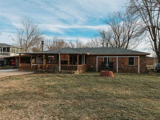 1203 E College Avenue, Berryville, AR 72616