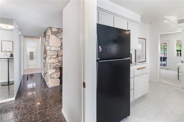 8127 Grove Street, Sunland, CA 91040