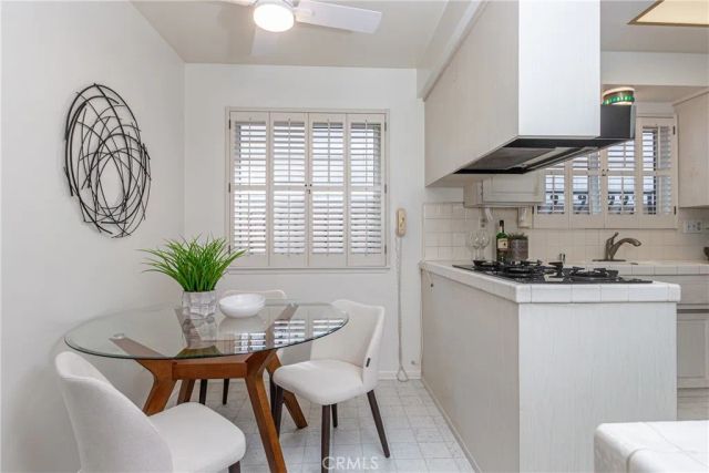 8127 Grove Street, Sunland, CA 91040
