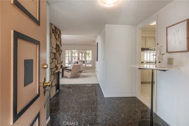 8127 Grove Street, Sunland, CA 91040