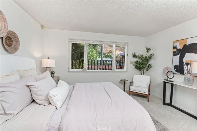 8127 Grove Street, Sunland, CA 91040