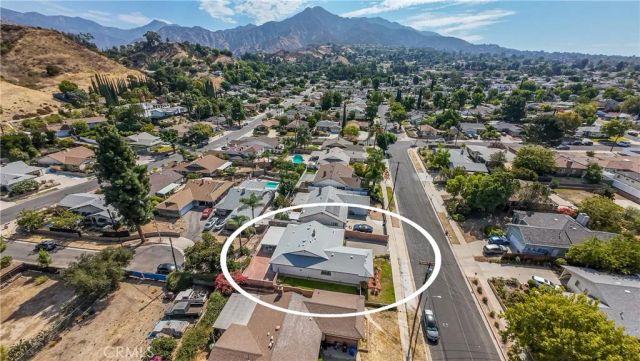 8127 Grove Street, Sunland, CA 91040