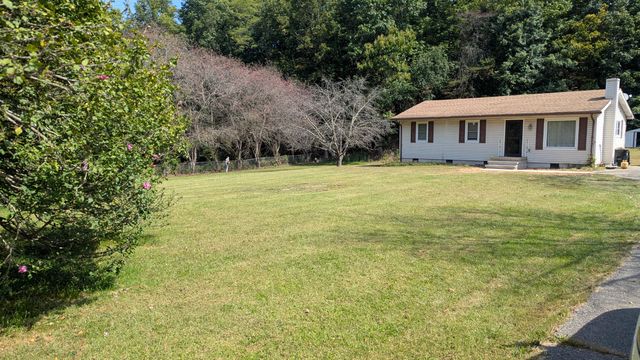 6150 Dry Hollow RD, Salem, VA 24153