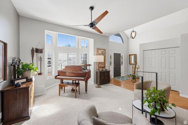 1093 E BIRCHBROOK CIR, Cottonwood Heights, UT 84047