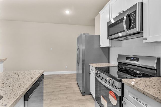 496B Golden Street B, Willis, TX 77378