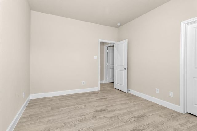 496B Golden Street B, Willis, TX 77378