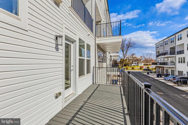 16096 FREDERICK RD, Rockville, MD 20850