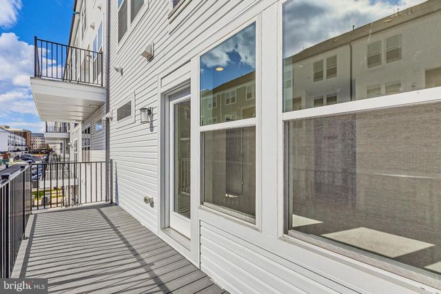 16096 FREDERICK RD, Rockville, MD 20850