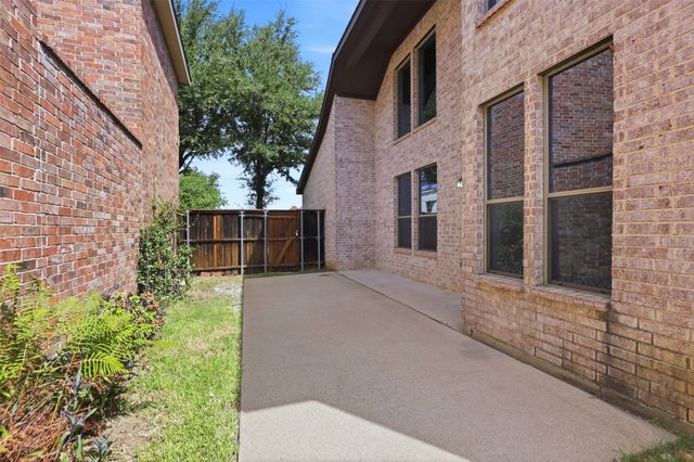 6918 Nava, Grand Prairie, TX 75054