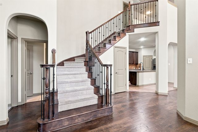 6918 Nava, Grand Prairie, TX 75054