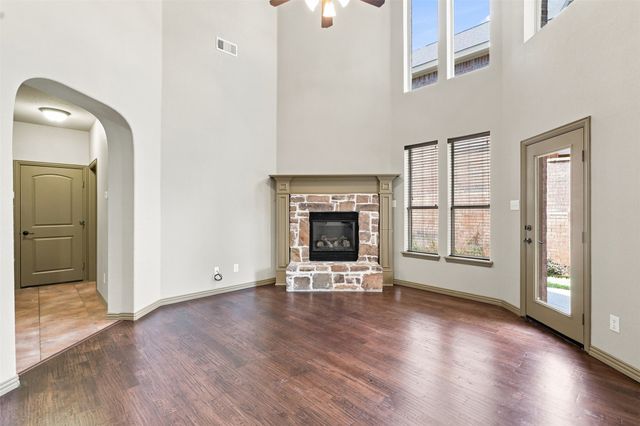 6918 Nava, Grand Prairie, TX 75054
