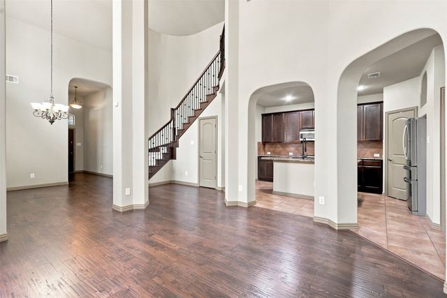 6918 Nava, Grand Prairie, TX 75054