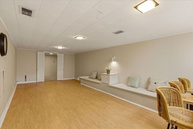 32 Essex Road, Sharon, MA 02067