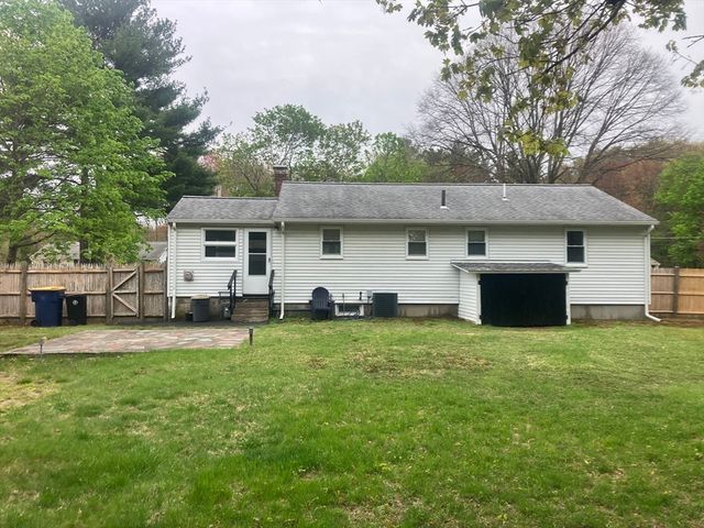 32 Essex Road, Sharon, MA 02067