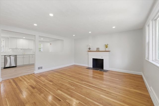 32 Essex Road, Sharon, MA 02067