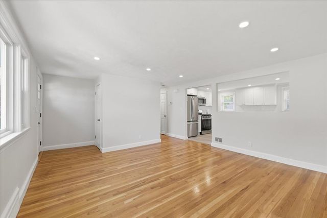 32 Essex Road, Sharon, MA 02067