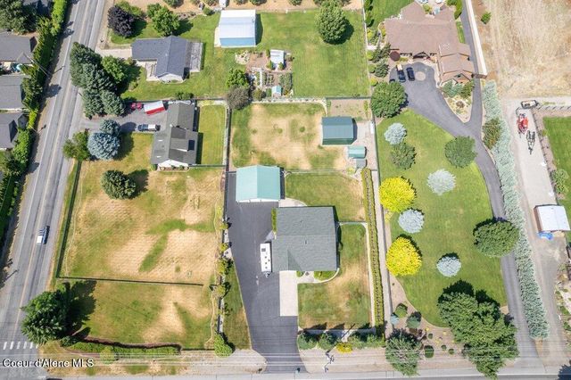 5687 N 15th ST, Dalton Gardens, ID 83815