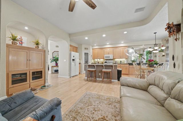 22590 Rocky Ln, Pioneer, CA 95666