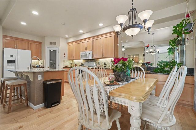 22590 Rocky Ln, Pioneer, CA 95666