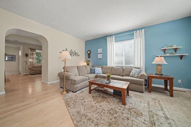 22590 Rocky Ln, Pioneer, CA 95666