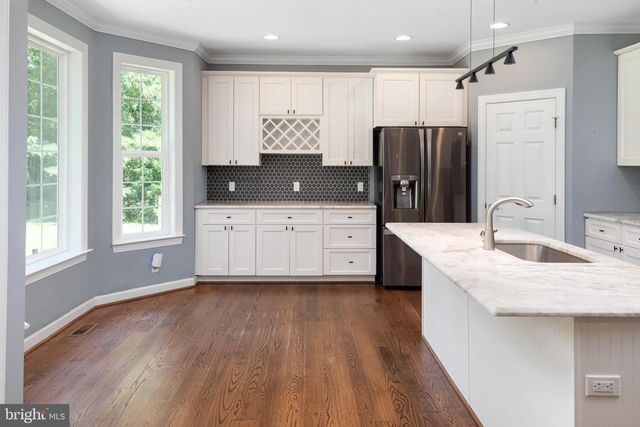 416 MILL SWAMP RD, Edgewater, MD 21037