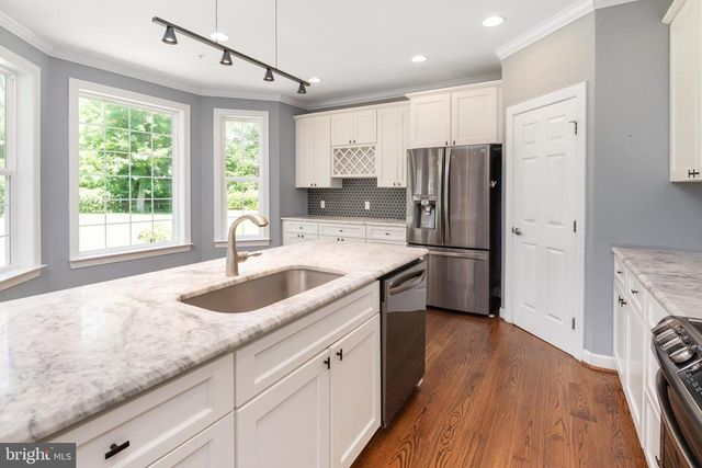 416 MILL SWAMP RD, Edgewater, MD 21037