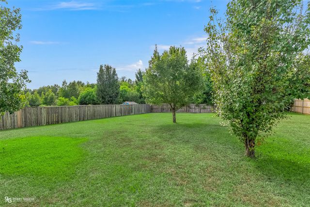 9846 Freedoms Way, Keithville, LA 71047