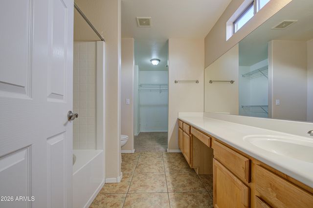 11331 W BRITTLEWOOD Drive, Phoenix, AZ 85037