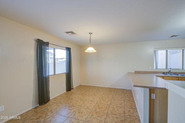 11331 W BRITTLEWOOD Drive, Phoenix, AZ 85037