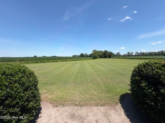 1437 Louie Pollock Road, La Grange, NC 28551