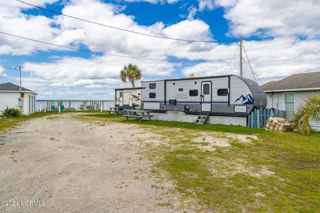 1096 Salter Path Road, Salter Path, NC 28512