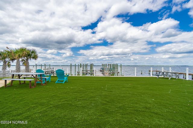 1096 Salter Path Road, Salter Path, NC 28512