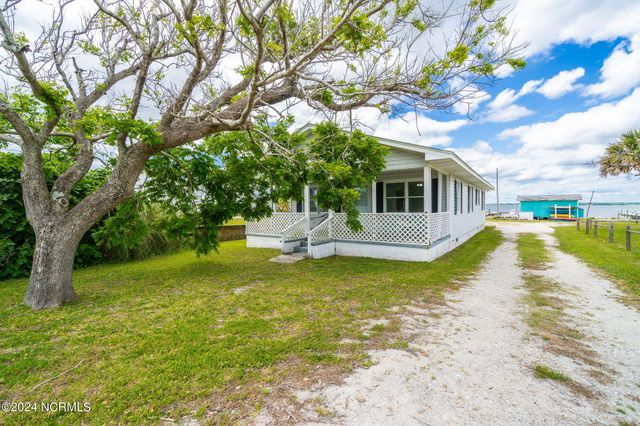 1096 Salter Path Road, Salter Path, NC 28512